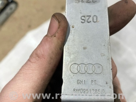 ФОТО Кронштейн для Audi (Ауди) A4 B8 - 8K2, 8K5 (08.2007-11.2015) Киев