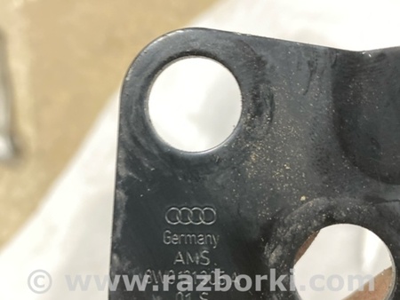 ФОТО Кронштейн для Audi (Ауди) A4 B8 - 8K2, 8K5 (08.2007-11.2015) Киев