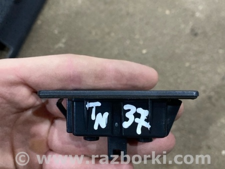 ФОТО Плафон подсветки багажника для Audi (Ауди) A4 B8 - 8K2, 8K5 (08.2007-11.2015) Киев