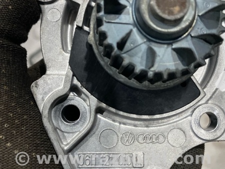 ФОТО Помпа для Audi (Ауди) A6 C7 (11.2010-10.2018) Киев
