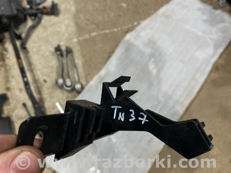 ФОТО Кронштейн для Audi (Ауди) A4 B8 - 8K2, 8K5 (08.2007-11.2015) Киев