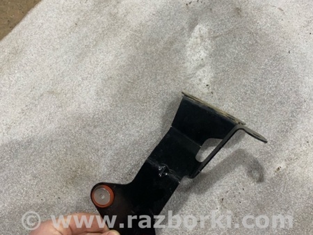 ФОТО Кронштейн для Audi (Ауди) A4 B8 - 8K2, 8K5 (08.2007-11.2015) Киев