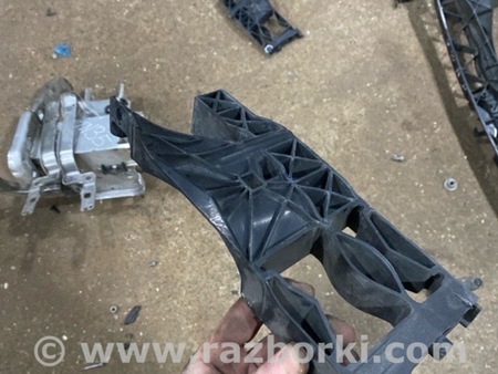 ФОТО Кронштейн для Audi (Ауди) A6 C7 (11.2010-10.2018) Киев