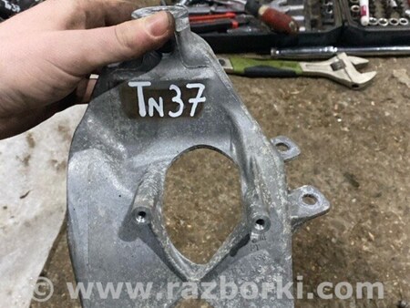 ФОТО Кронштейн для Audi (Ауди) A4 B8 - 8K2, 8K5 (08.2007-11.2015) Киев