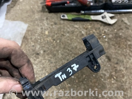 ФОТО Кронштейн для Audi (Ауди) A4 B8 - 8K2, 8K5 (08.2007-11.2015) Киев