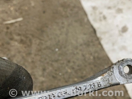 ФОТО Кронштейн для Audi (Ауди) A4 B8 - 8K2, 8K5 (08.2007-11.2015) Киев