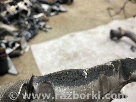 ФОТО Кронштейн для Audi (Ауди) A4 B8 - 8K2, 8K5 (08.2007-11.2015) Киев