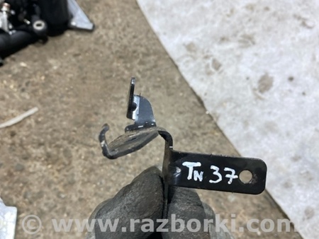 ФОТО Кронштейн для Audi (Ауди) A4 B8 - 8K2, 8K5 (08.2007-11.2015) Киев