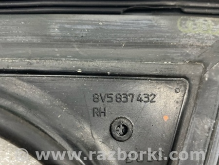 ФОТО Уплотнитель стекла двери для Audi (Ауди) A3 8V1, 8VA, 8V7, 8VS (03.2012-...) Киев