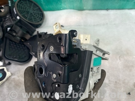 ФОТО Замок боковой двери для Audi (Ауди) A6 C7 (11.2010-10.2018) Киев