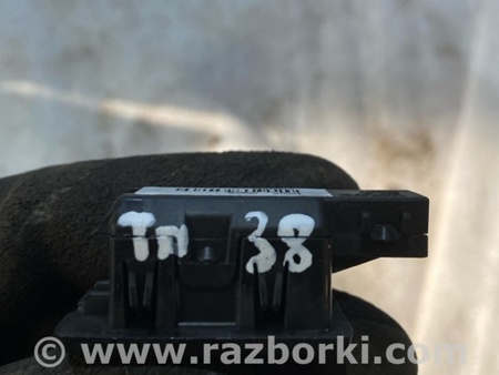 ФОТО Плафон подсветки багажника для Volvo XC90 Киев