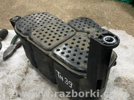 ФОТО Абсорбер для Audi (Ауди) A8 D4 (11.2009-01.2018) Киев