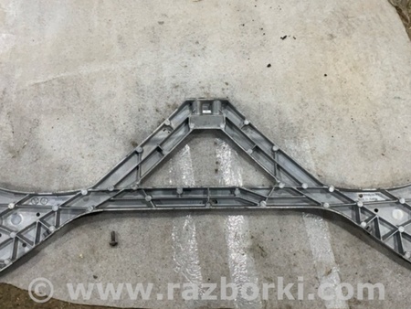 ФОТО Кронштейн для Audi (Ауди) A8 D4 (11.2009-01.2018) Киев