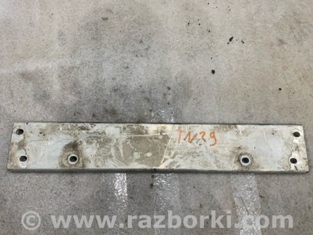 ФОТО Кронштейн для Audi (Ауди) A8 D4 (11.2009-01.2018) Киев