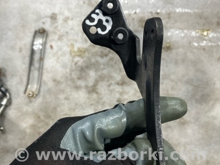 ФОТО Кронштейн для Audi (Ауди) A5 8T (03.2007-11.2016) Киев