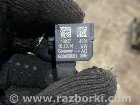ФОТО Датчик удара для Audi (Ауди) A3 8V1, 8VA, 8V7, 8VS (03.2012-...) Киев