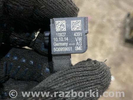 ФОТО Датчик удара для Audi (Ауди) A3 8V1, 8VA, 8V7, 8VS (03.2012-...) Киев