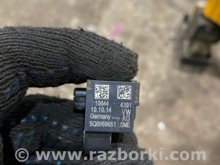 ФОТО Датчик удара для Audi (Ауди) A3 8V1, 8VA, 8V7, 8VS (03.2012-...) Киев