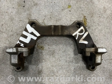 ФОТО Скоба суппорта для Audi (Ауди) A3 8V1, 8VA, 8V7, 8VS (03.2012-...) Киев