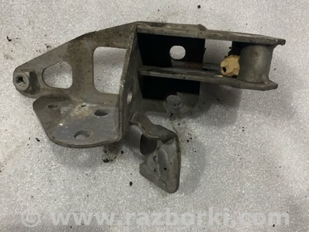 ФОТО Кронштейн для Audi (Ауди) A8 D4 (11.2009-01.2018) Киев