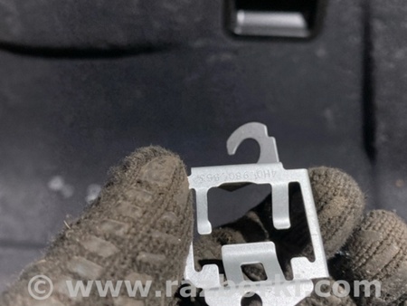 ФОТО Кронштейн для Audi (Ауди) A8 D4 (11.2009-01.2018) Киев