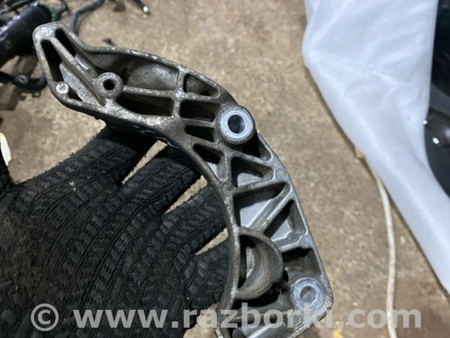 ФОТО Кронштейн для Volvo XC90 Киев