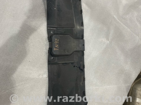 ФОТО Накладка замка капота для Audi (Ауди) A6 C7 (11.2010-10.2018) Киев