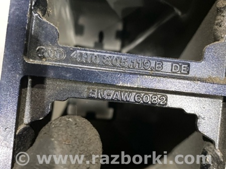 ФОТО Кронштейн для Audi (Ауди) A8 D4 (11.2009-01.2018) Киев