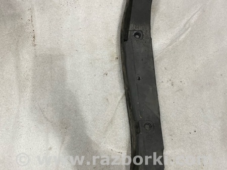 ФОТО Пыльник крыла для Audi (Ауди) A8 D4 (11.2009-01.2018) Киев