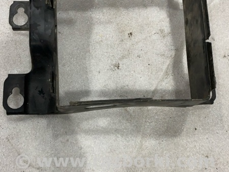 ФОТО Кронштейн для Audi (Ауди) A8 D4 (11.2009-01.2018) Киев