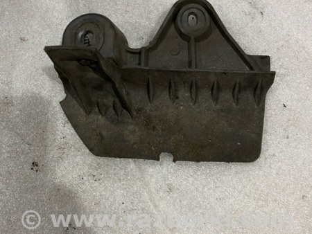 ФОТО Кронштейн для Audi (Ауди) A3 8V1, 8VA, 8V7, 8VS (03.2012-...) Киев
