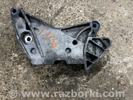 ФОТО Кронштейн для Audi (Ауди) A3 8V1, 8VA, 8V7, 8VS (03.2012-...) Киев