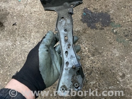 ФОТО Кронштейн для Audi (Ауди) A3 8V1, 8VA, 8V7, 8VS (03.2012-...) Киев