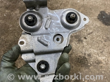 ФОТО Кронштейн для Audi (Ауди) A6 C7 (11.2010-10.2018) Киев