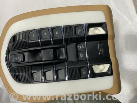ФОТО Плафон подсветки салона для Porsche Macan Киев