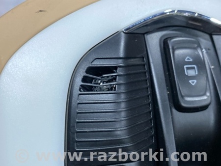 ФОТО Плафон подсветки салона для Porsche Macan Киев
