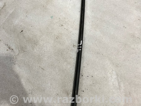ФОТО Молдинг лобового стекла для Audi (Ауди) A3 8V1, 8VA, 8V7, 8VS (03.2012-...) Киев