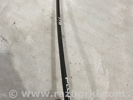 ФОТО Молдинг лобового стекла для Audi (Ауди) A3 8V1, 8VA, 8V7, 8VS (03.2012-...) Киев