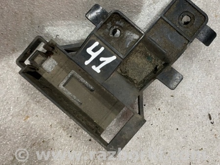 ФОТО Кронштейн для Audi (Ауди) A3 8V1, 8VA, 8V7, 8VS (03.2012-...) Киев