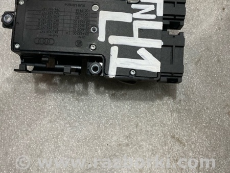 ФОТО Блок управления сиденьем для Audi (Ауди) A3 8V1, 8VA, 8V7, 8VS (03.2012-...) Киев