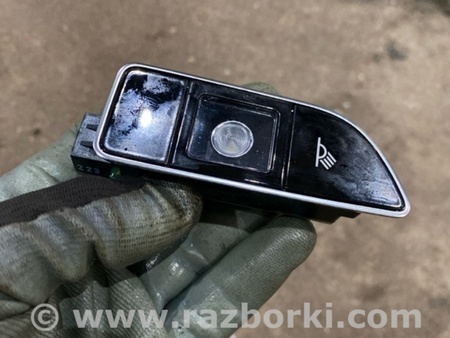 ФОТО Плафон подсветки салона для Audi (Ауди) A8 D4 (11.2009-01.2018) Киев