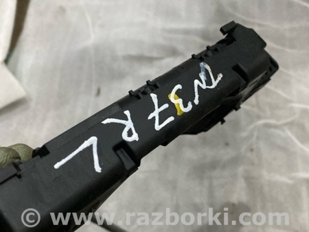 ФОТО Кронштейн ручки двери для Audi (Ауди) A4 B8 - 8K2, 8K5 (08.2007-11.2015) Киев