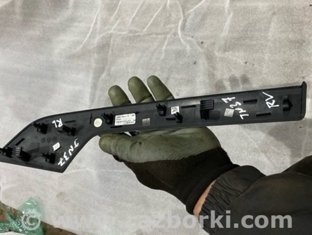 ФОТО Накладка на карту двери для Audi (Ауди) A4 B8 - 8K2, 8K5 (08.2007-11.2015) Киев