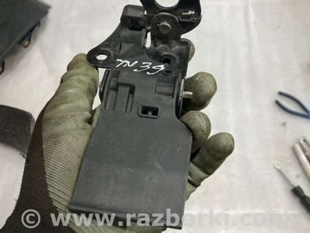 ФОТО Ручка открывания капота для Audi (Ауди) A8 D4 (11.2009-01.2018) Киев