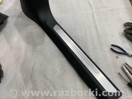 ФОТО Накладка на порог салона для Audi (Ауди) A8 D4 (11.2009-01.2018) Киев