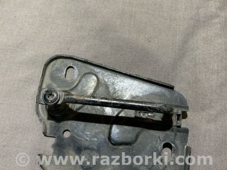 ФОТО Петля замка капота для Audi (Ауди) A3 8V1, 8VA, 8V7, 8VS (03.2012-...) Киев