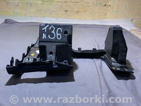 ФОТО Пластик для Audi (Ауди) A3 8V1, 8VA, 8V7, 8VS (03.2012-...) Киев