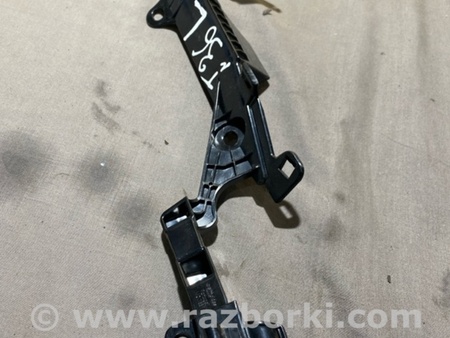 ФОТО Кронштейн для Audi (Ауди) A3 8V1, 8VA, 8V7, 8VS (03.2012-...) Киев