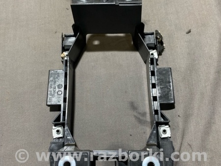 ФОТО Кронштейн для Audi (Ауди) A3 8V1, 8VA, 8V7, 8VS (03.2012-...) Киев