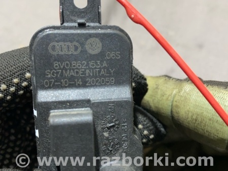 ФОТО Активатор лючка бензобака для Audi (Ауди) A3 8V1, 8VA, 8V7, 8VS (03.2012-...) Киев
